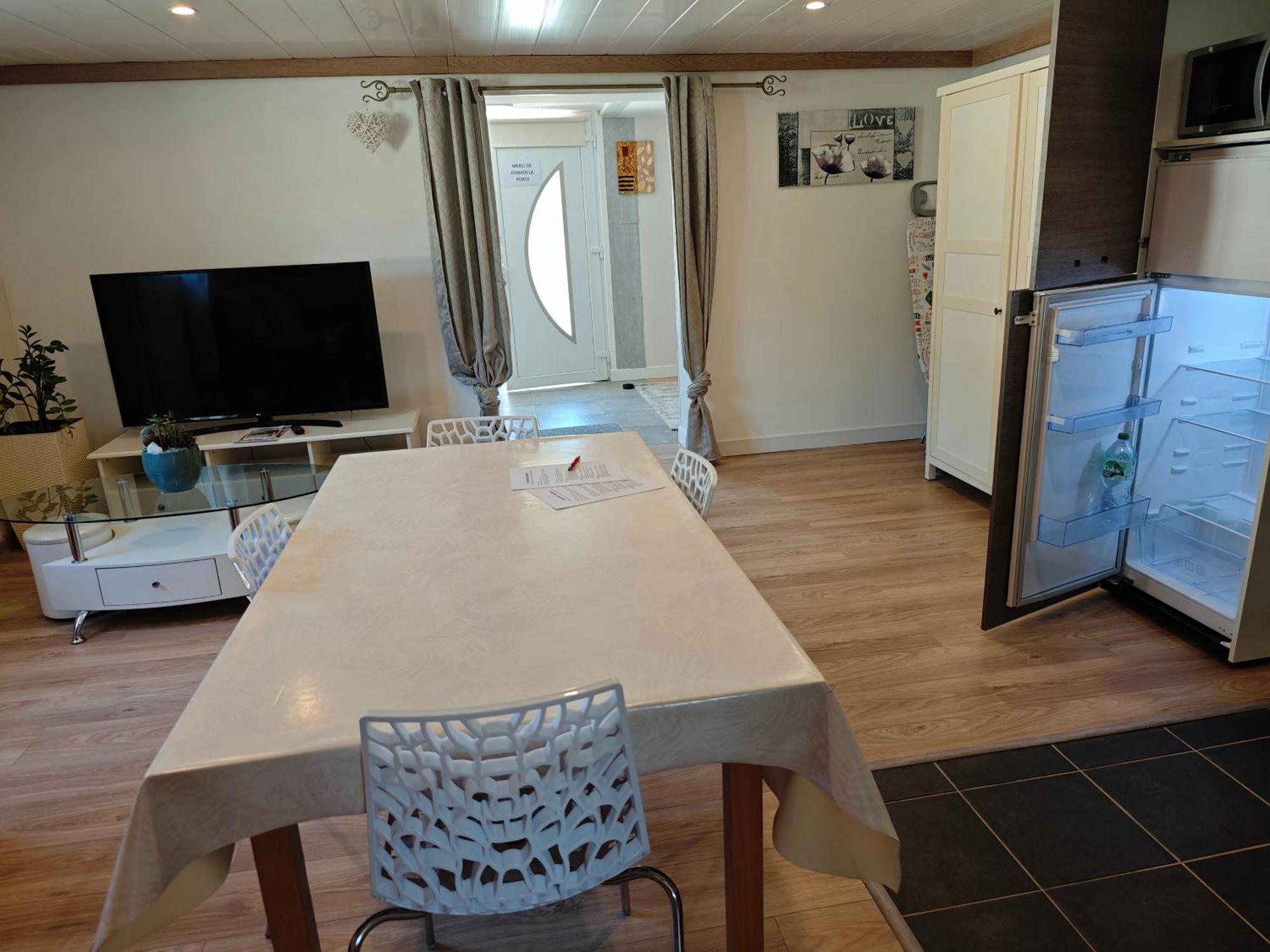 Appartement Top Entre Mer Et Montagne Thezan-les-Beziers Extérieur photo